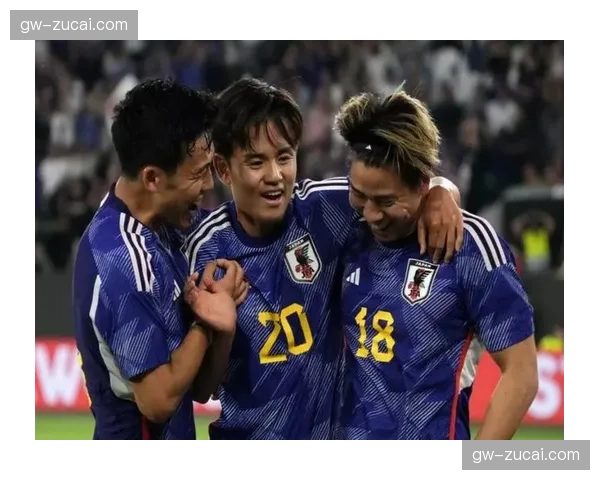 日本队首发预测：远藤航膝伤存疑，守田英正或将搭档久保建英首发